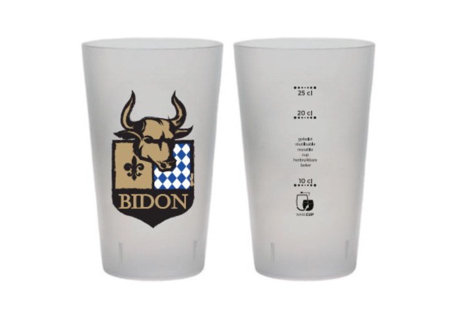 Plastic cups 3